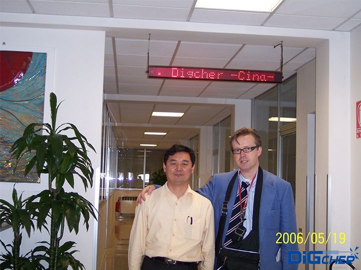 李總在德國考察供應(yīng)商